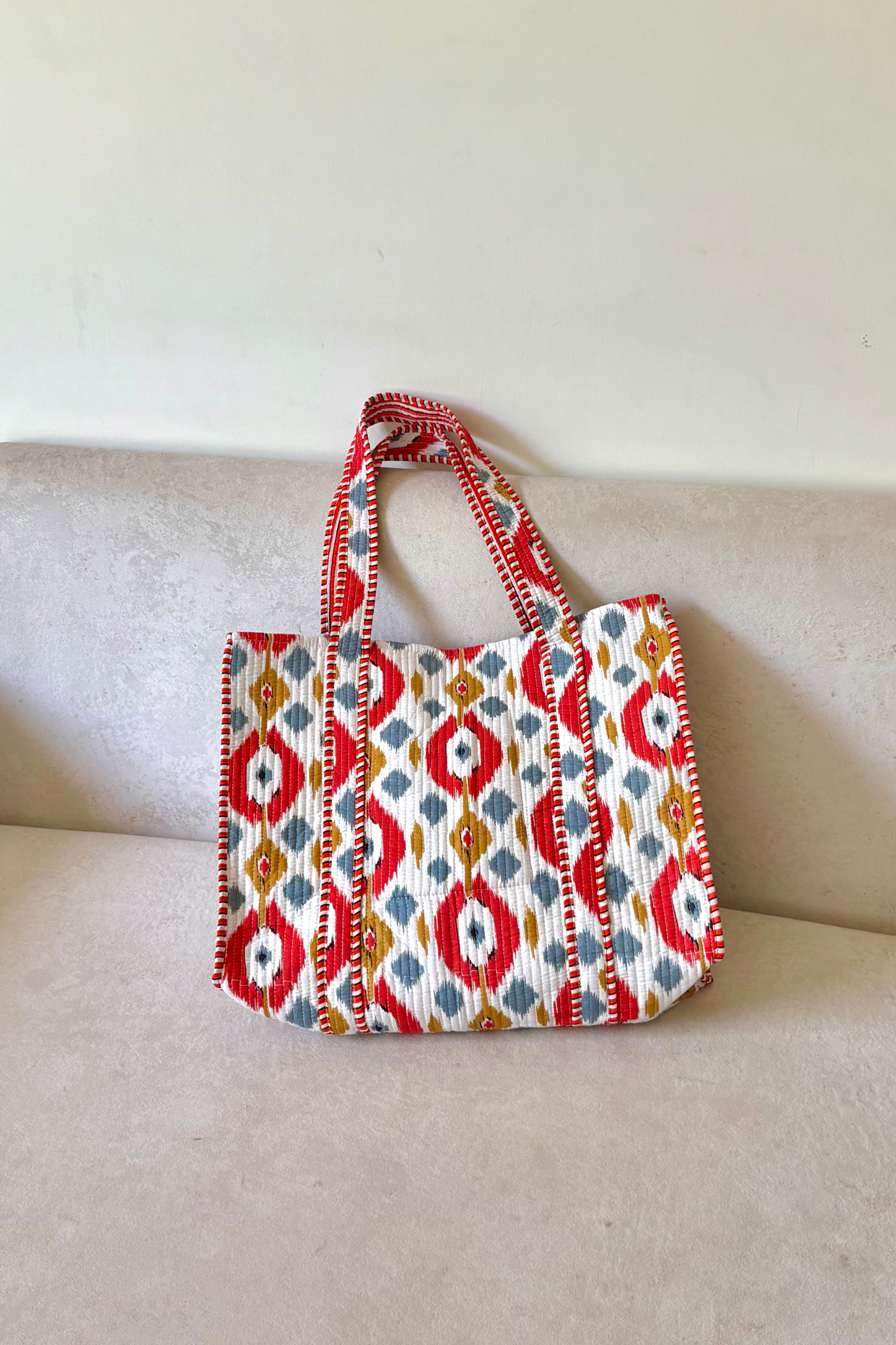 Pomodoro Ikkat Travel Tote | Reversible | Red