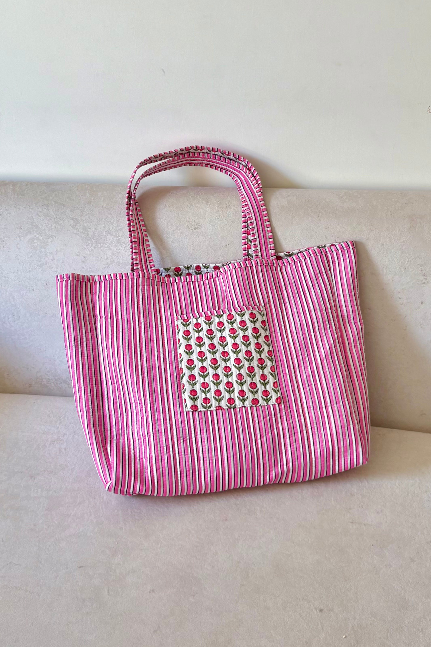 Tulip Travel Tote | Reversible | Pink