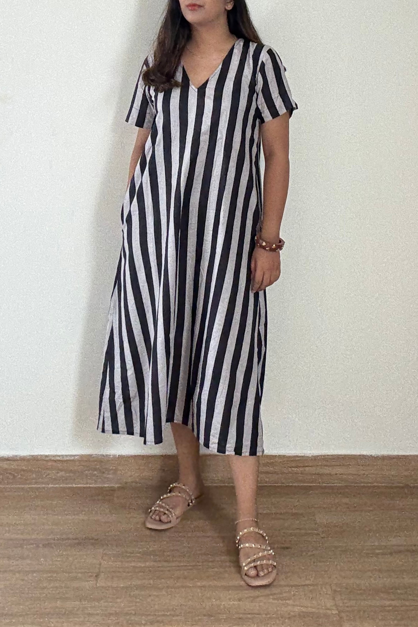 Calcutta Lane Kurta Dress | Striped | Black White
