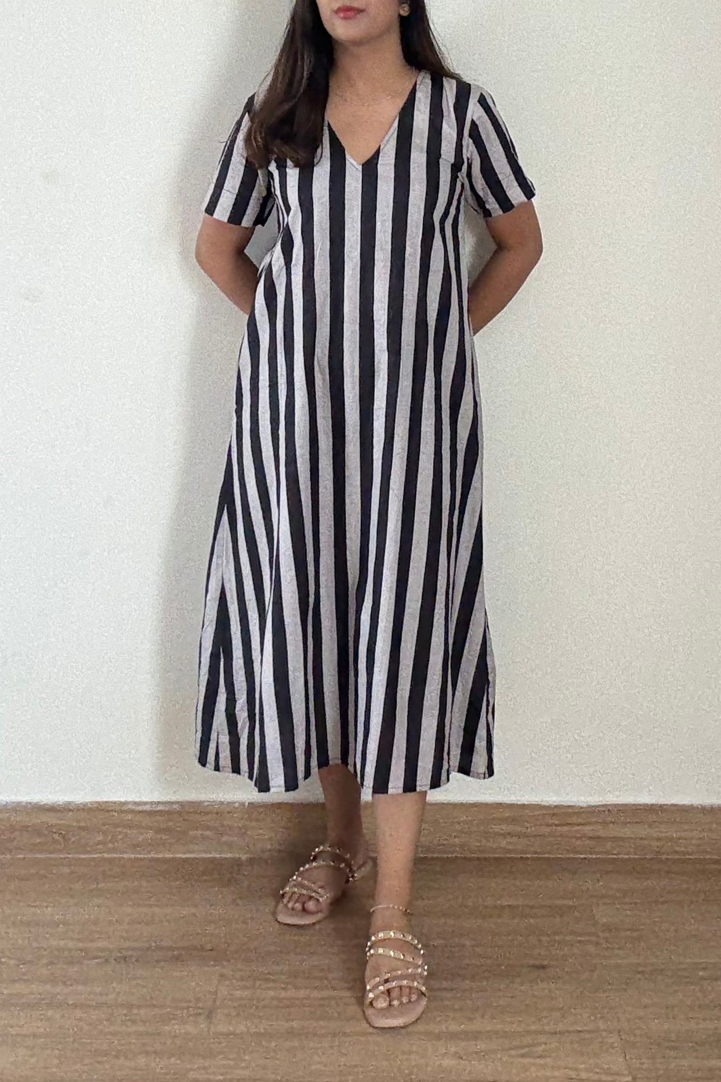 Calcutta Lane Kurta Dress | Striped | Black White